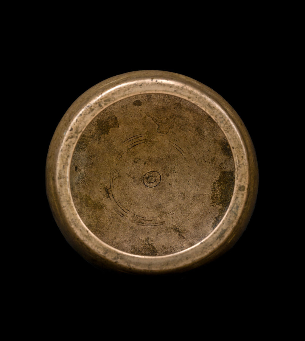 Antique Rare Mani Singing Bowl D6 1190Hz 4 1/2" A16288 Bodhisattva Trading Company