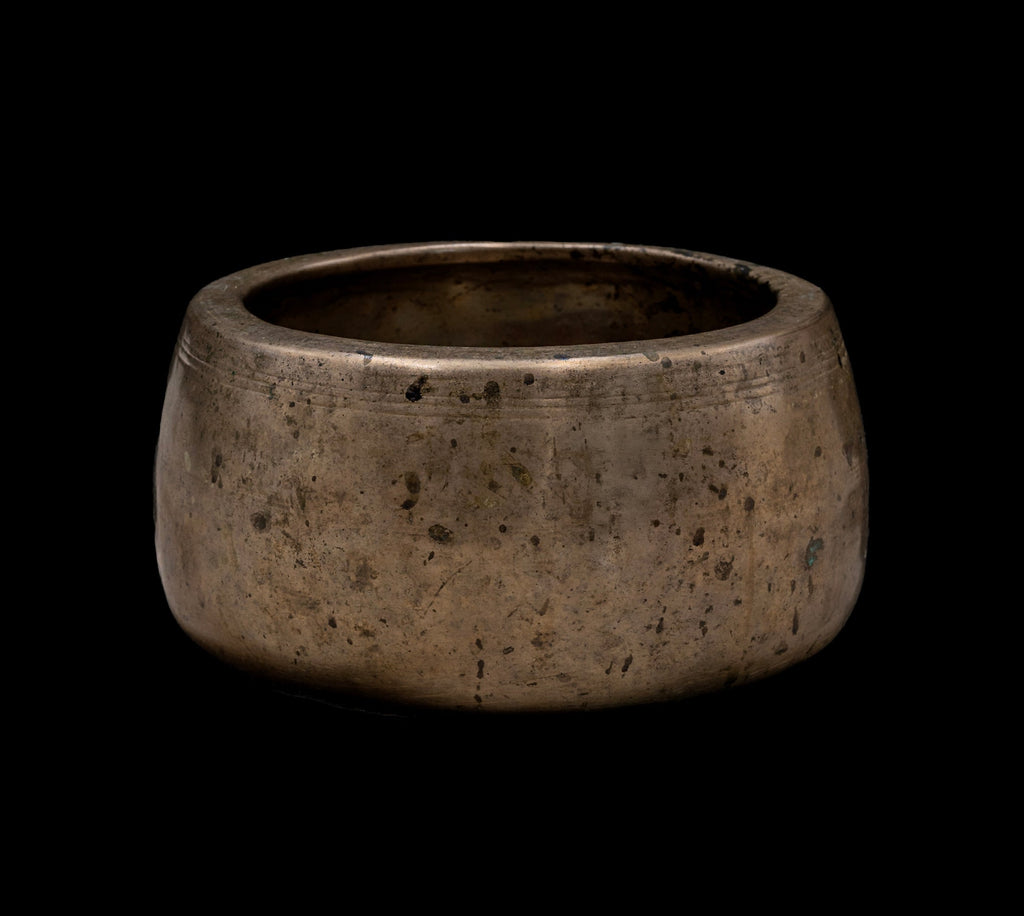 Antique Mani Singing Bowl F#5 741Hz (NCP) 7 1/4" A16295 Bodhisattva Trading Company