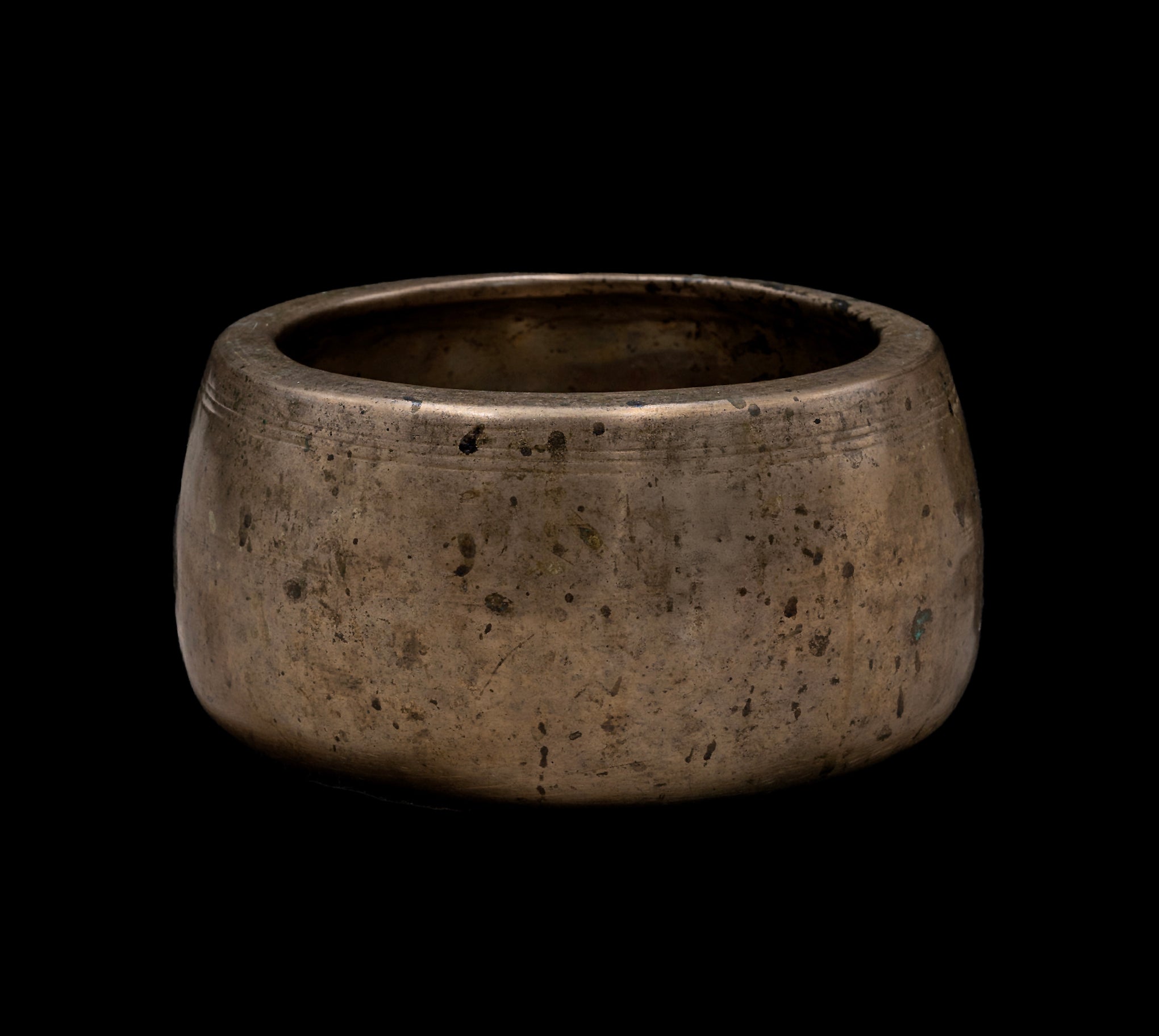 Antique Mani Singing Bowl F#5 741Hz (NCP) 7 1/4" A16295 Bodhisattva Trading Company