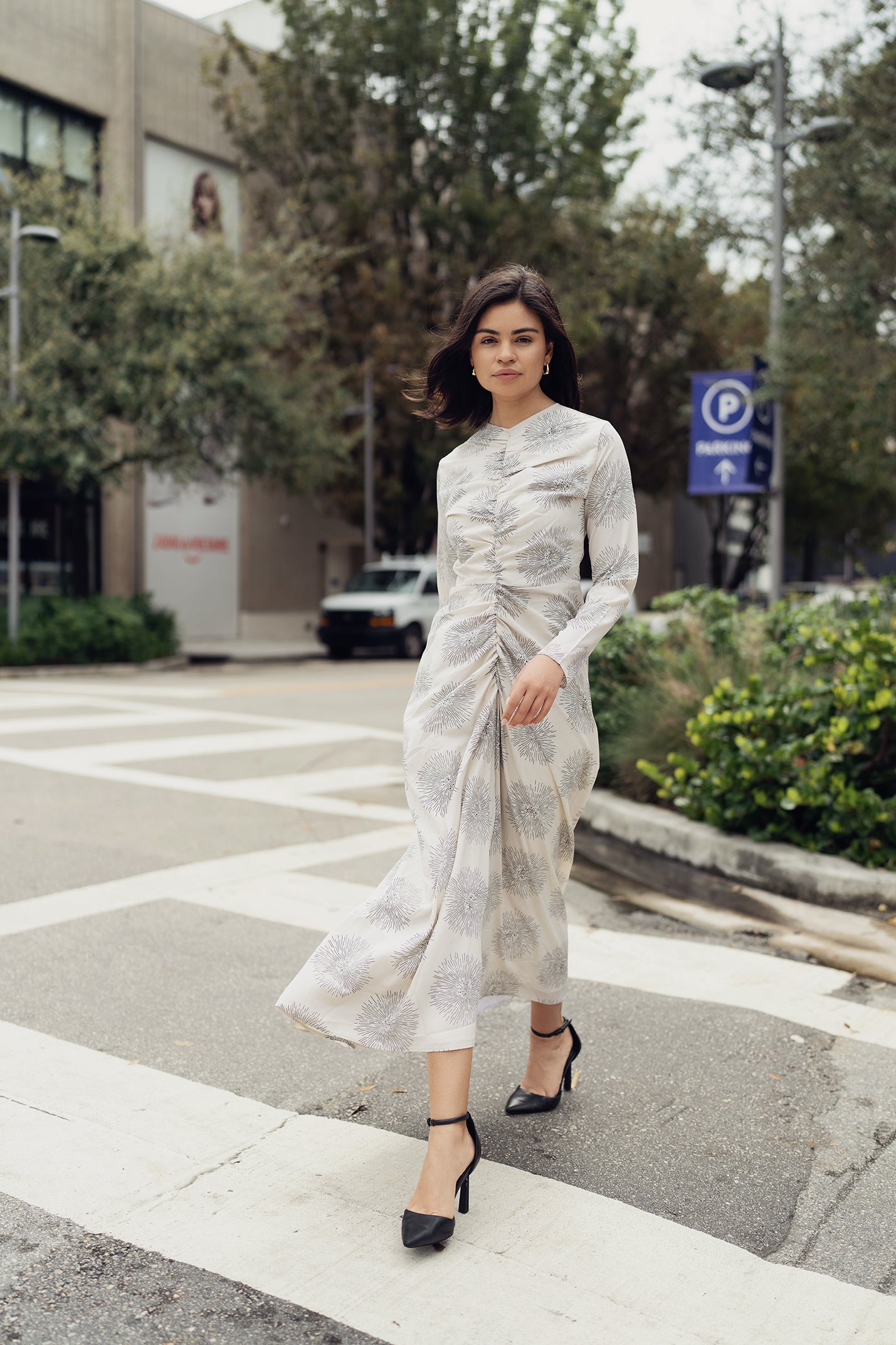 YULIA SHIRRED DRESS IN CREAM PRINT profile-nyc