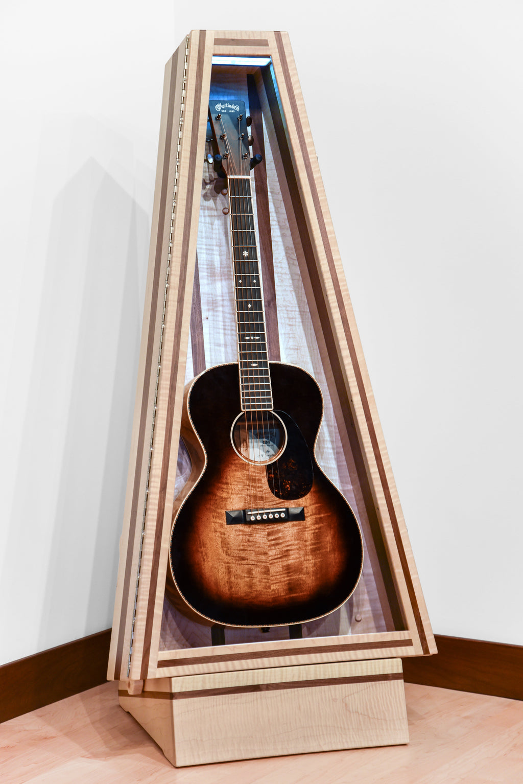 ClimaStand Triangle Humidor with Base - Flamed Maple with Walnut Acoustic Remedy Cases