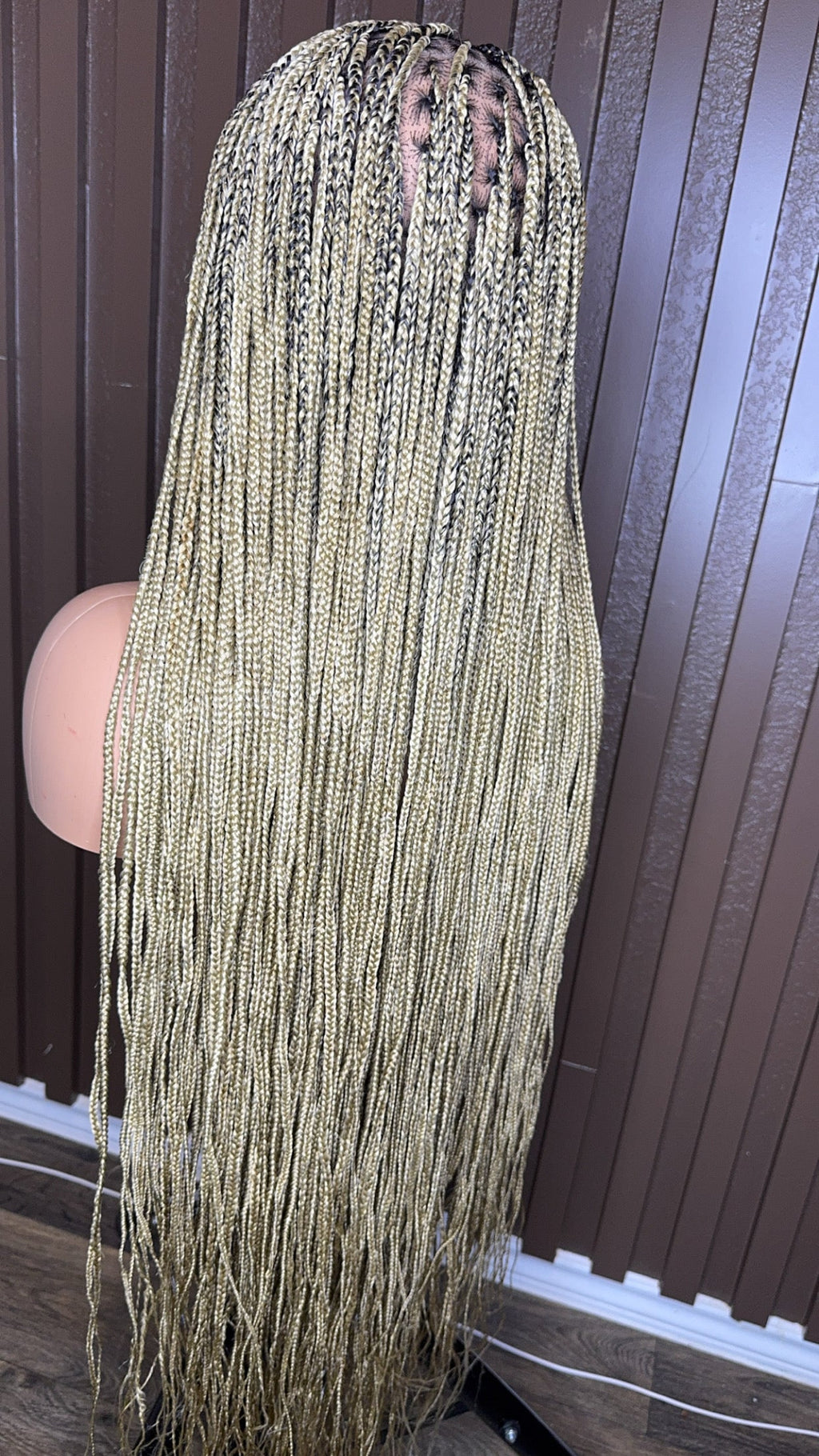 Darkroot honey blonde HOL stores