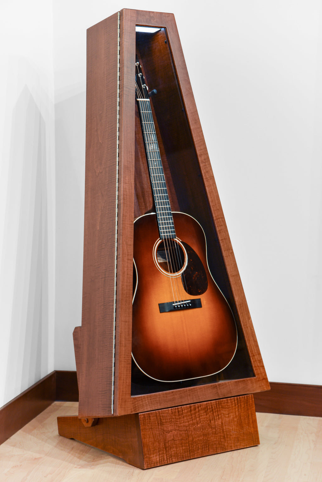 ClimaStand Triangle Humidor with Base - Flame maple with Acres Stain Acoustic Remedy Cases