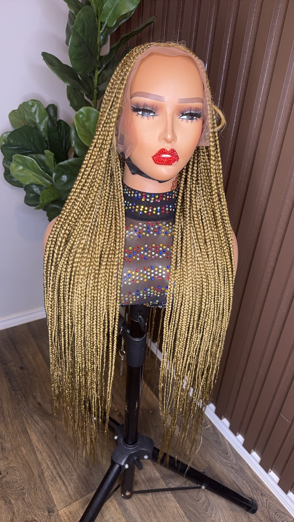 Knotless braided wig color 27 HOL stores
