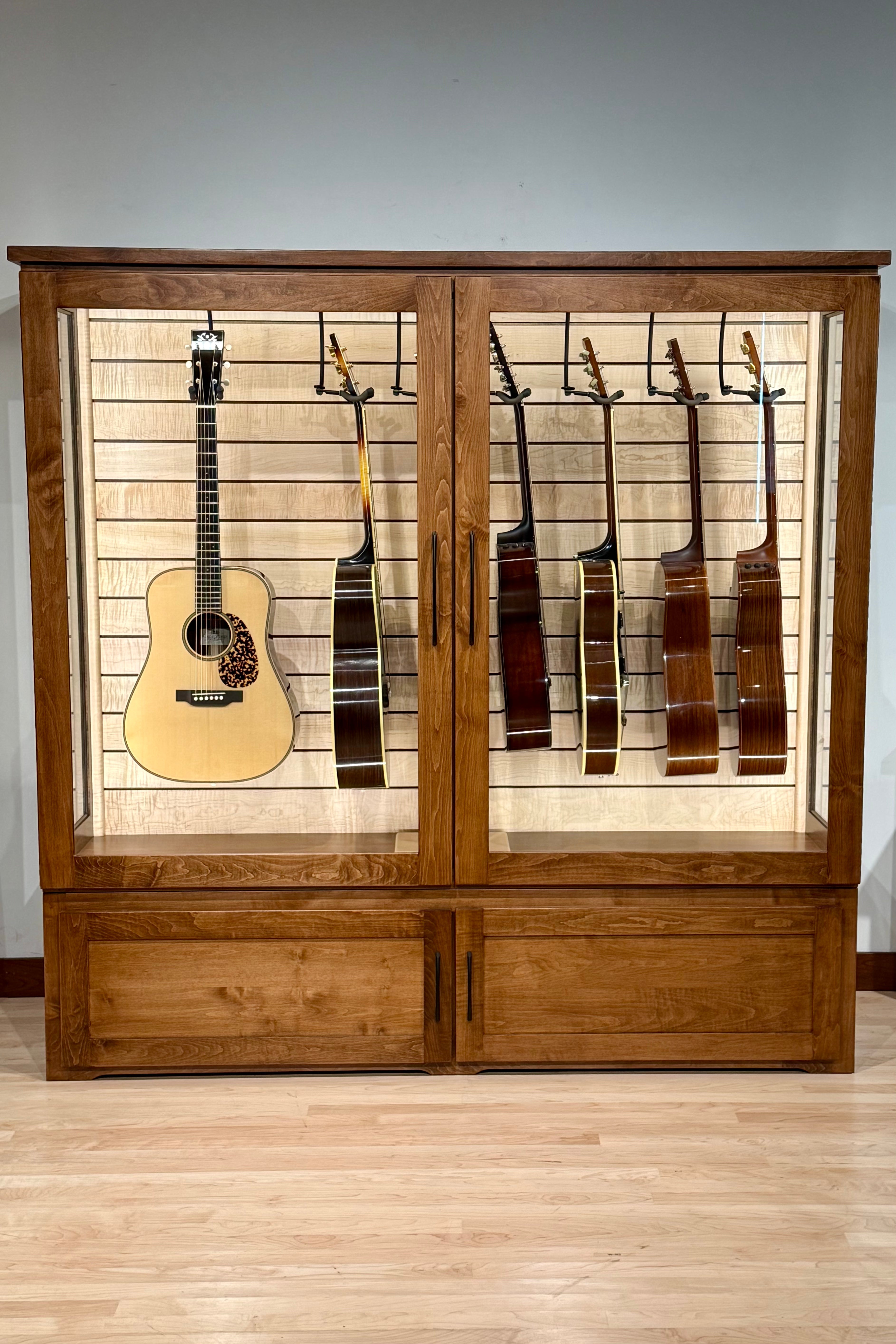 ClimaCab Grand+ | Maple with Boston Stain and Natural Flame Maple Accents Acoustic Remedy Cases