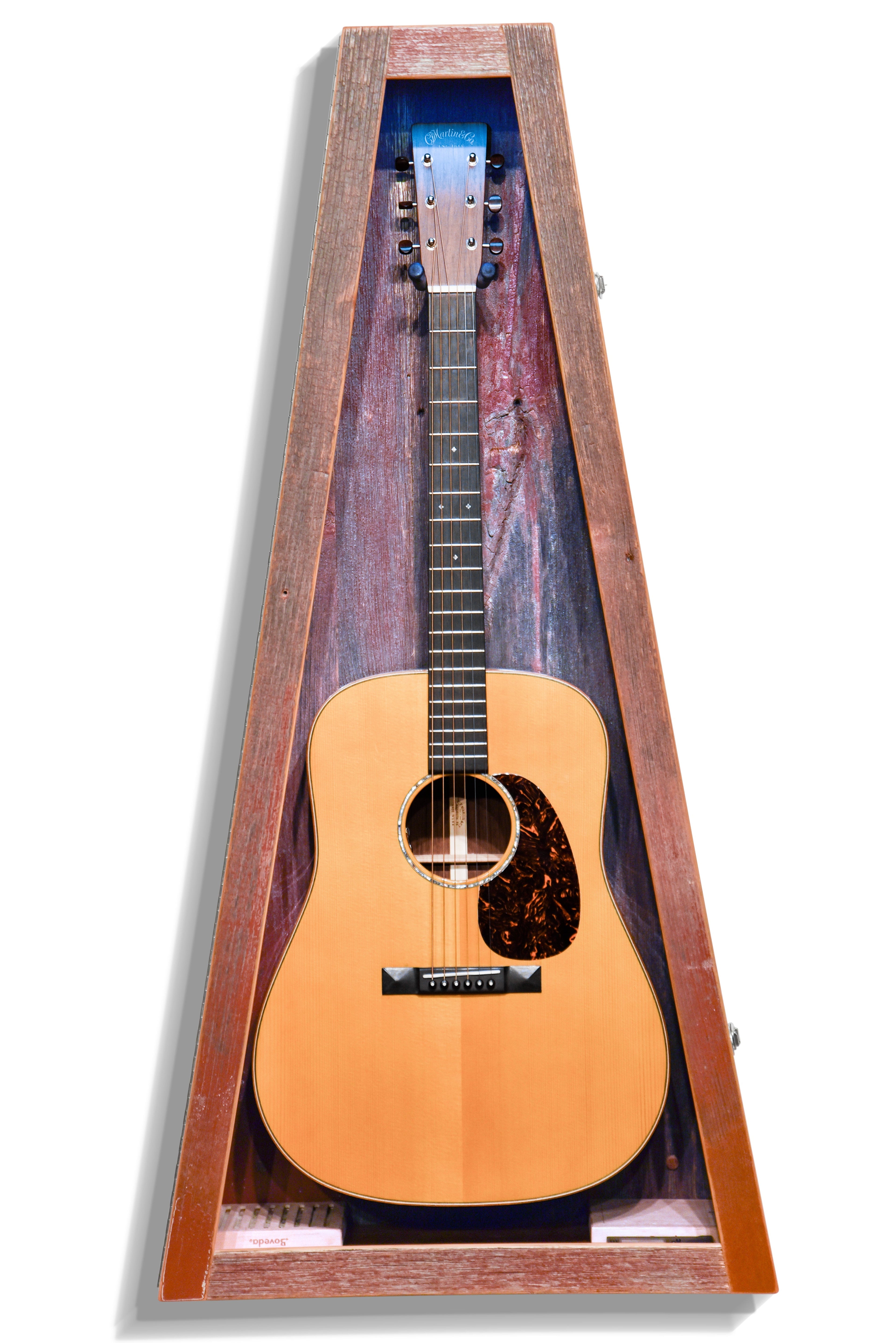 ClimaCase Triangle Humidor - Reclaimed Barnwood (Red) Acoustic Remedy Cases