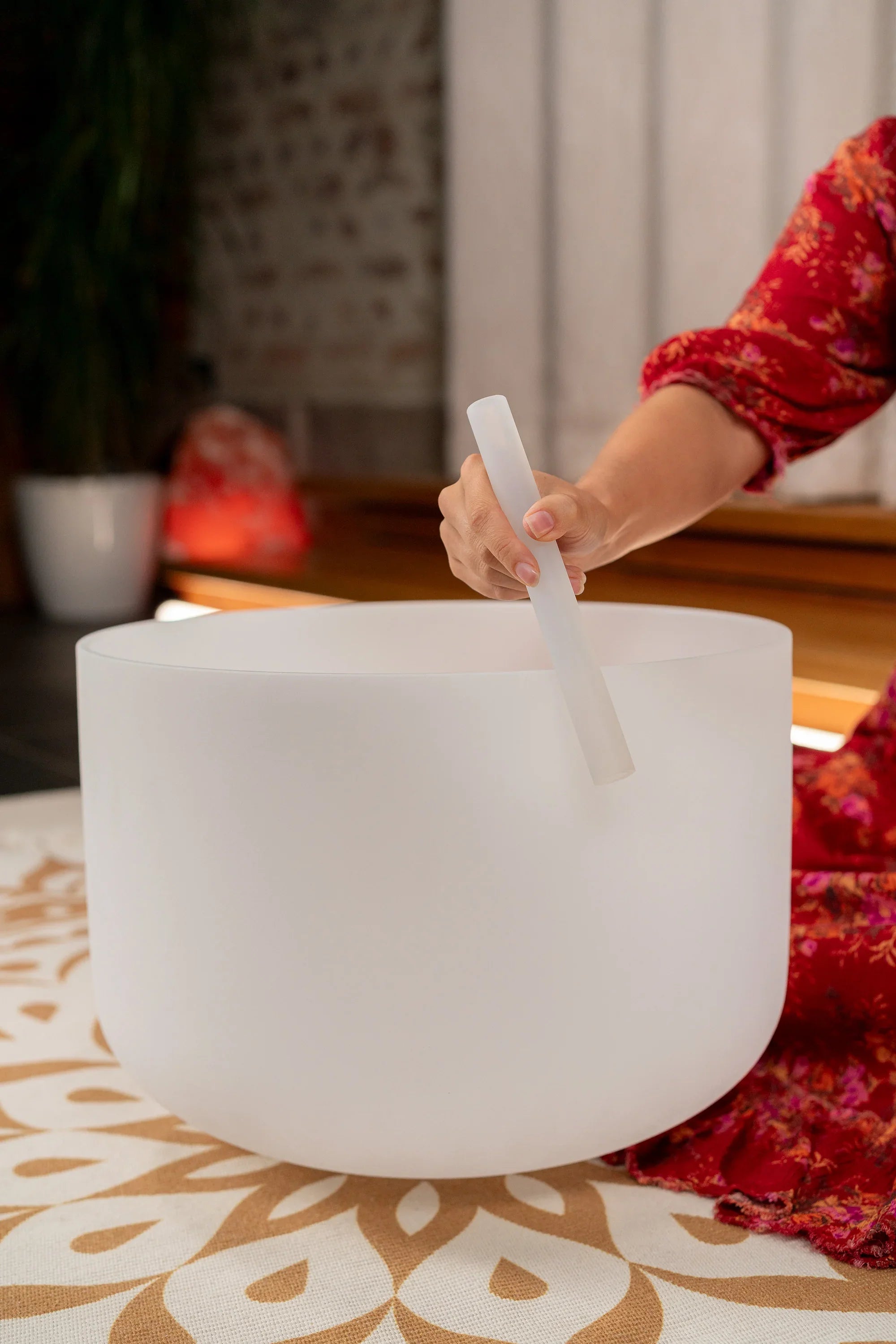 16" White-Frosted Crystal Singing Bowl, Note C3, Root Chakra 432hz Utah Energy Healing Center