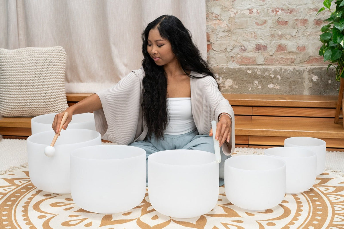 432 Hz Crystal Singing Bowl Chakra Set - 7 Pure White Quartz Bowls (8"–14") Sound Healing LAB
