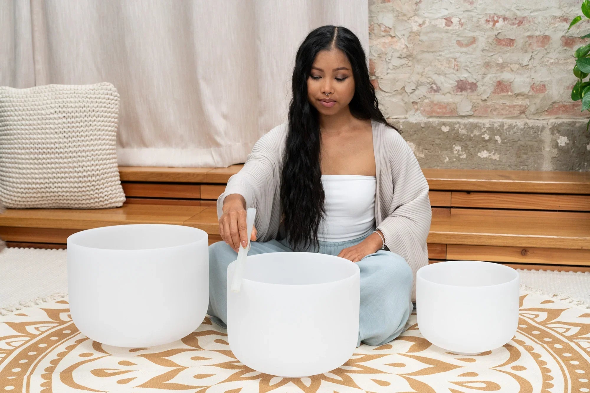 3-Piece White-Frosted Crystal Singing Bowl Set, G4/E4/C4, 432 Hz Utah Energy Healing Center
