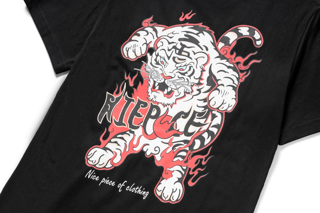 YeT027 Inferno White Tiger Tee Niepce