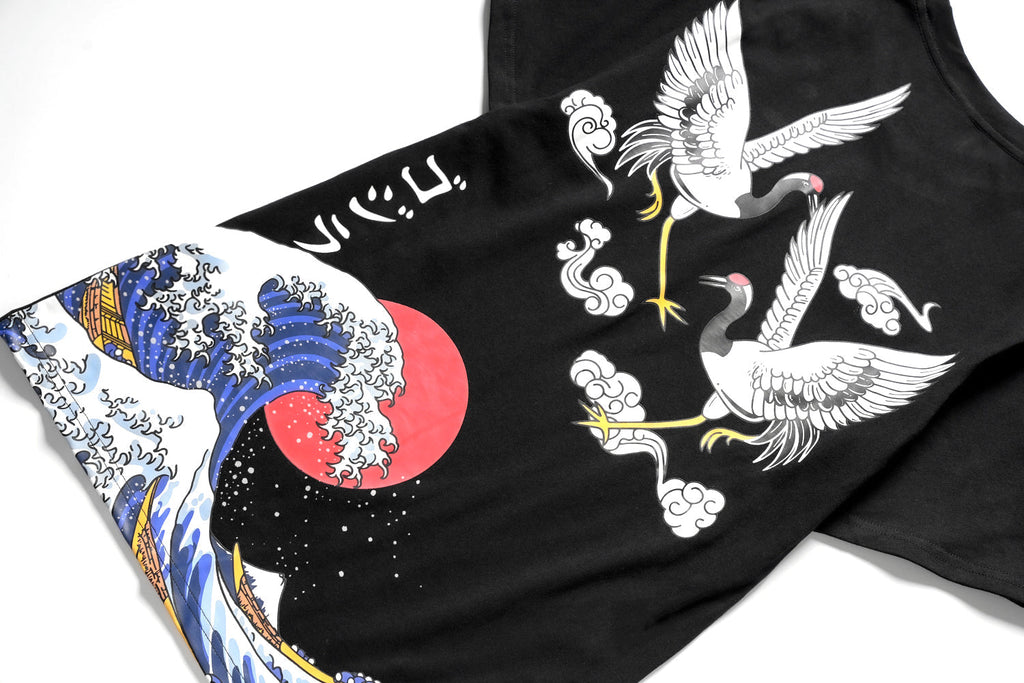 YeT028 Crane and Waves Tee Niepce