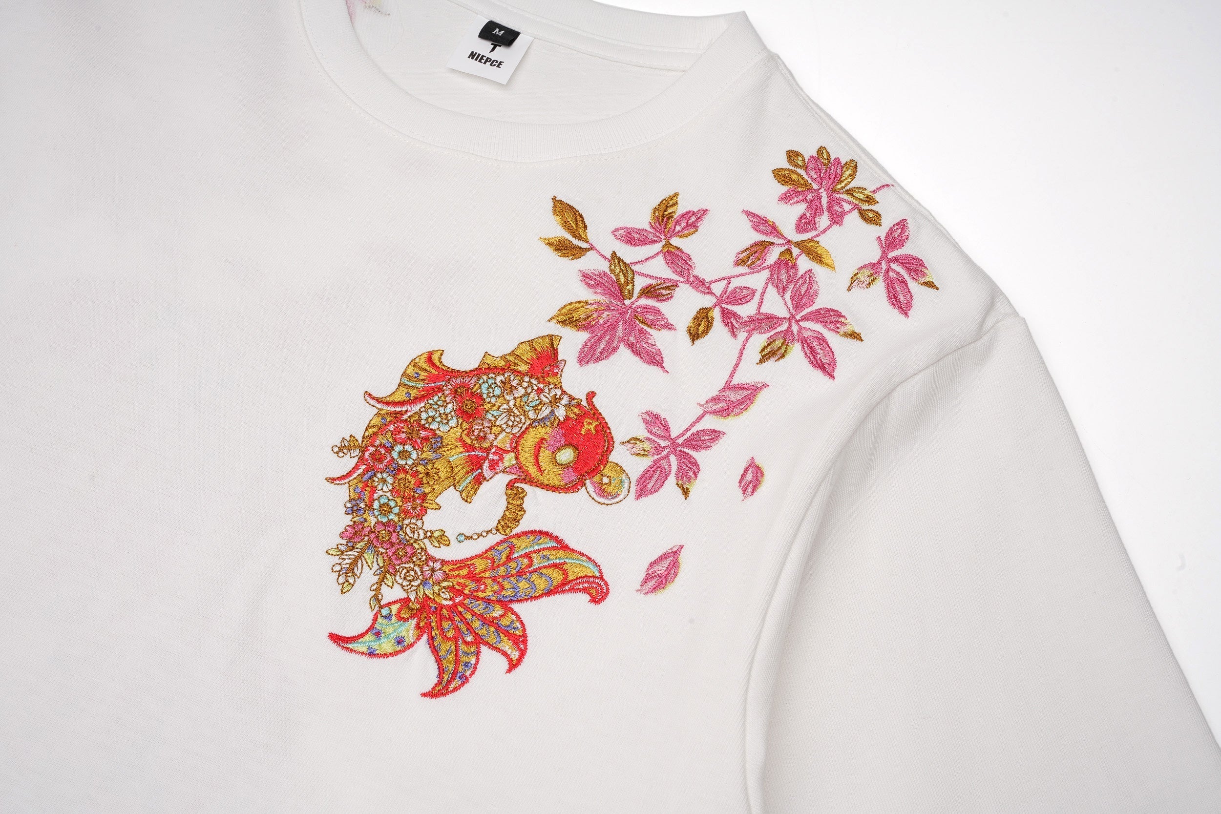 ET522 Gold Coin Koi Embroidered Tee Niepce