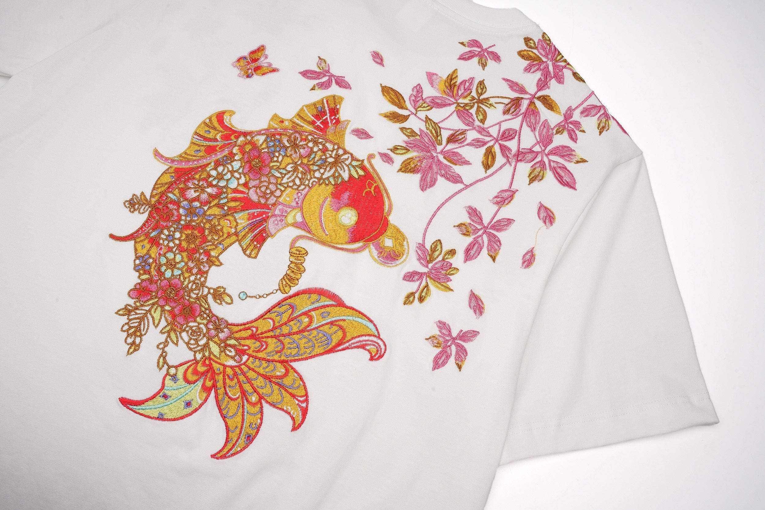 ET522 Gold Coin Koi Embroidered Tee Niepce