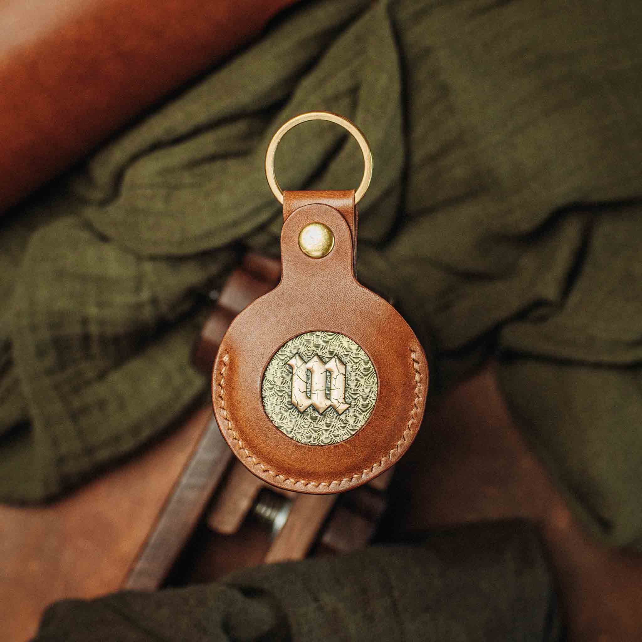 Challenge Coin Keychain - Peso Pocket v5 | EDC Leather Coin Holder Pirate Goods