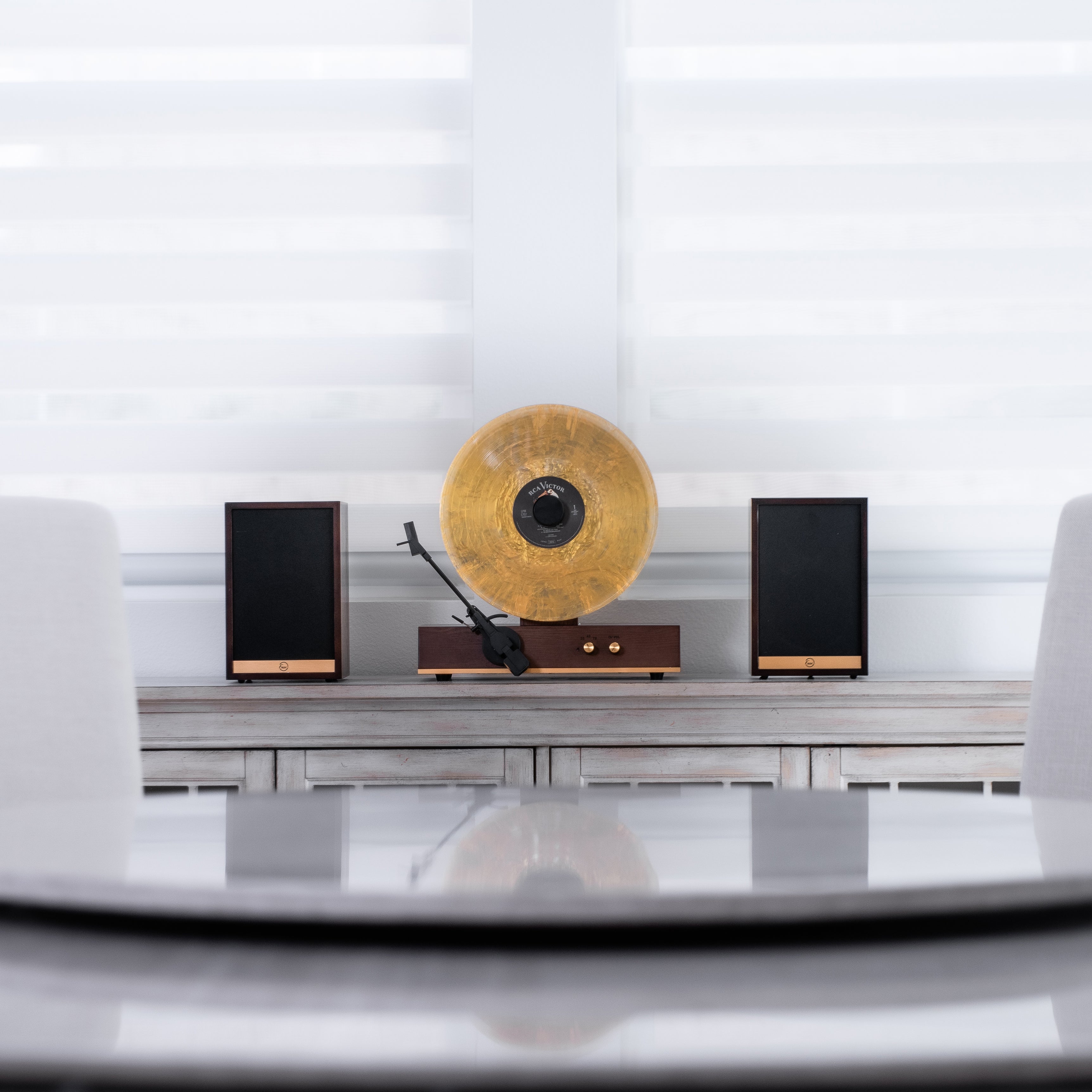 Fuse Audio GLD Vertical Vinyl Record Player Fuse Audio