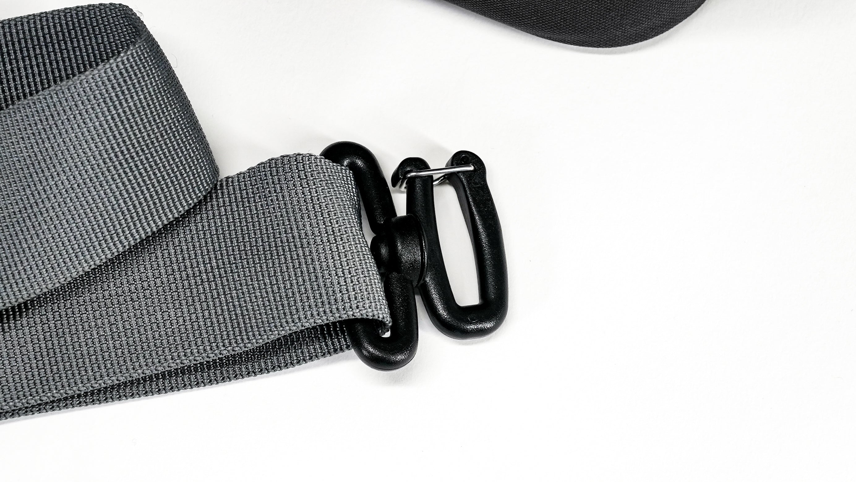 ugo® MESSENGER ugo wear
