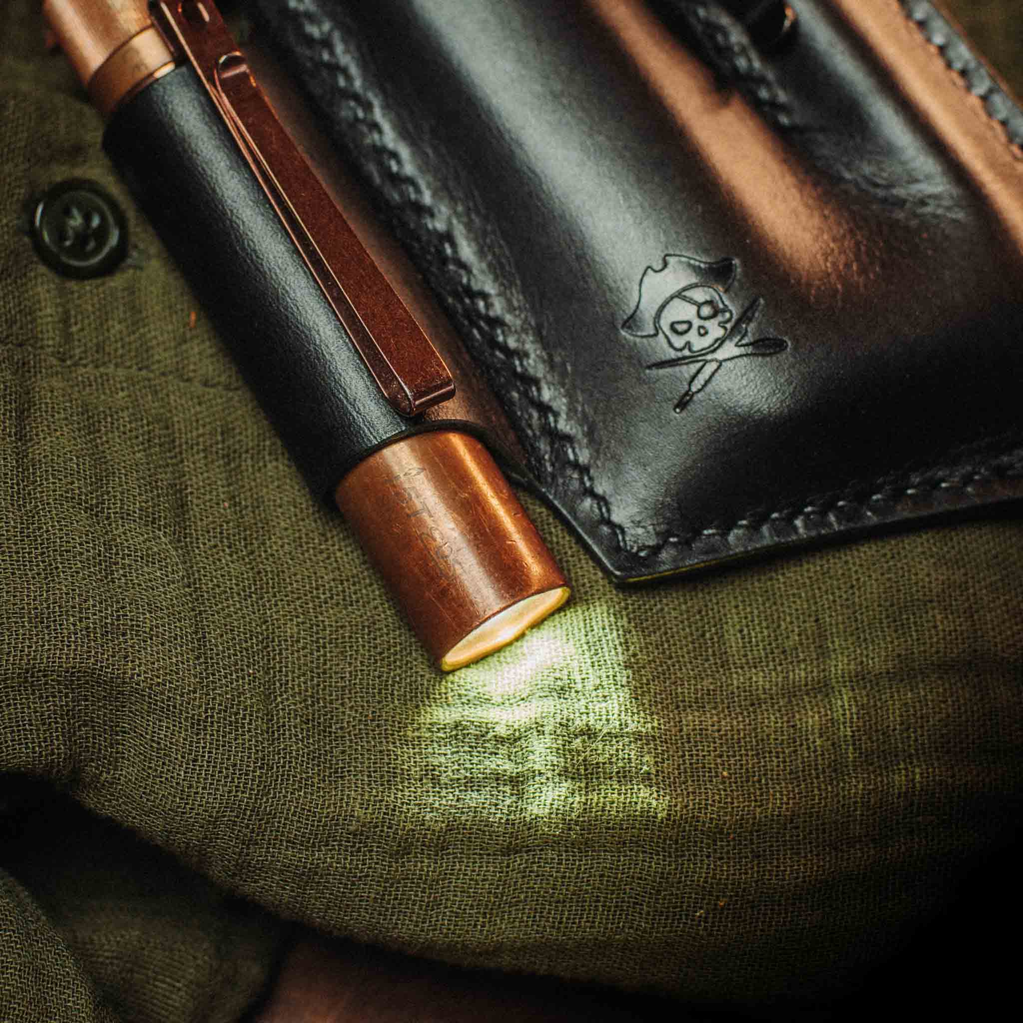 EDC Pocket Organizer - First Mate v3 | Leather Pocket Carrier Pirate Goods