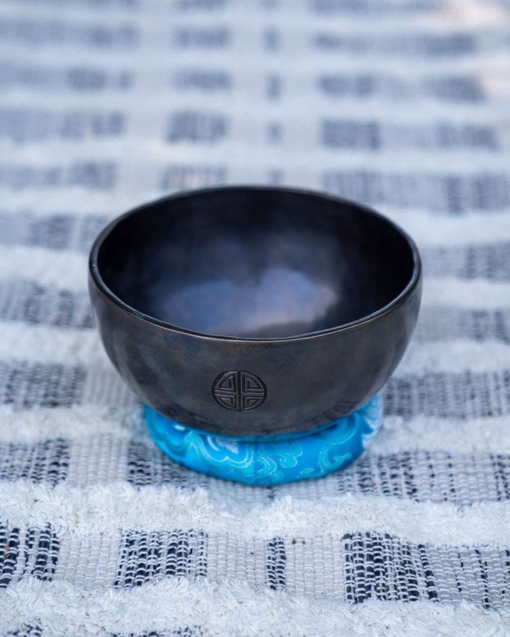 Throat Chakra Full Moon Singing Bowl in G Sukha Sound Healing & Singing Bowls
