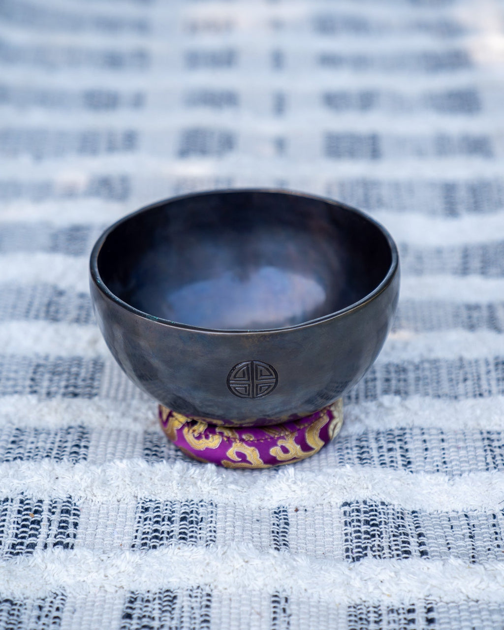 Crown Chakra Full Moon Singing Bowl in B Sukha Sound Healing & Singing Bowls