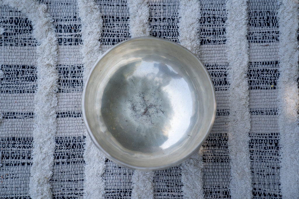Silver New Moon Singing Bowl Set Sukha Sound Healing & Singing Bowls