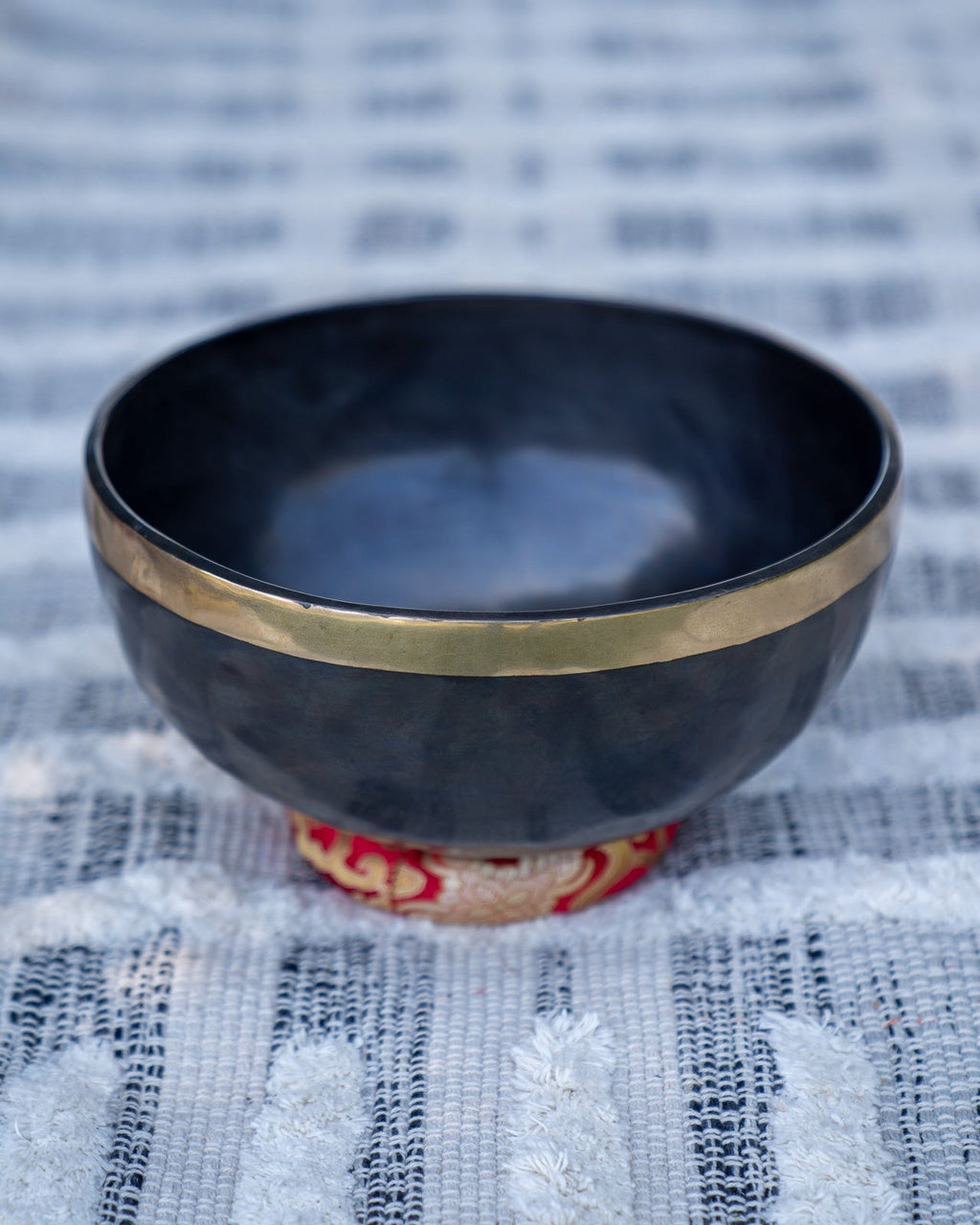 Root Chakra Singing Bowl in C Sukha Sound Healing & Singing Bowls