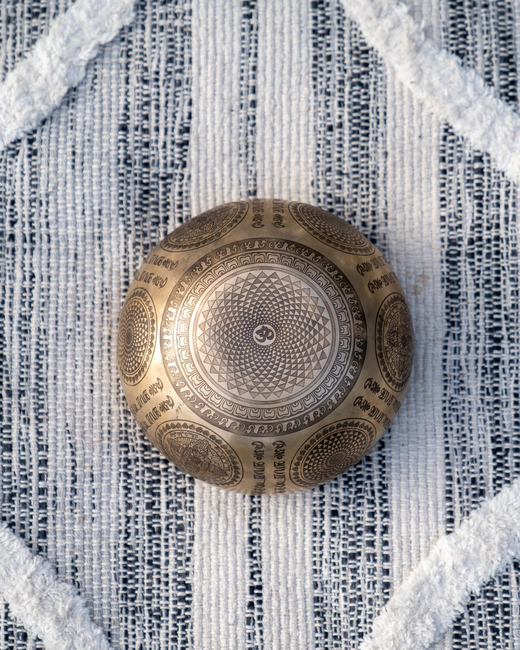 Third Eye Chakra Singing Bowl in A Sukha Sound Healing & Singing Bowls