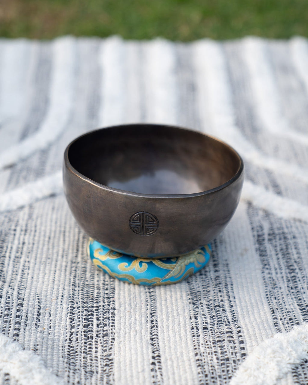 Full Moon Singing Bowl Set Sukha Sound Healing & Singing Bowls