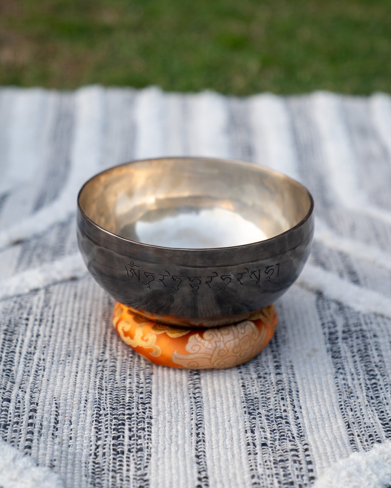 Sacral Chakra New Moon Singing Bowl in D Sukha Sound Healing & Singing Bowls