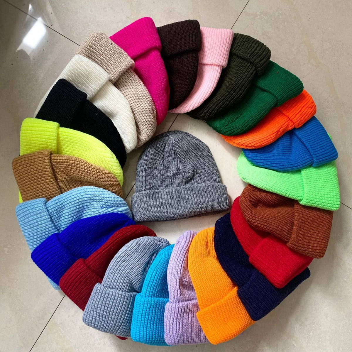 Winter knitted hats, melon-shaped hats, warm woolen hats for men and women