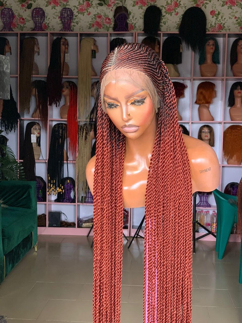 Wig UC HOL stores