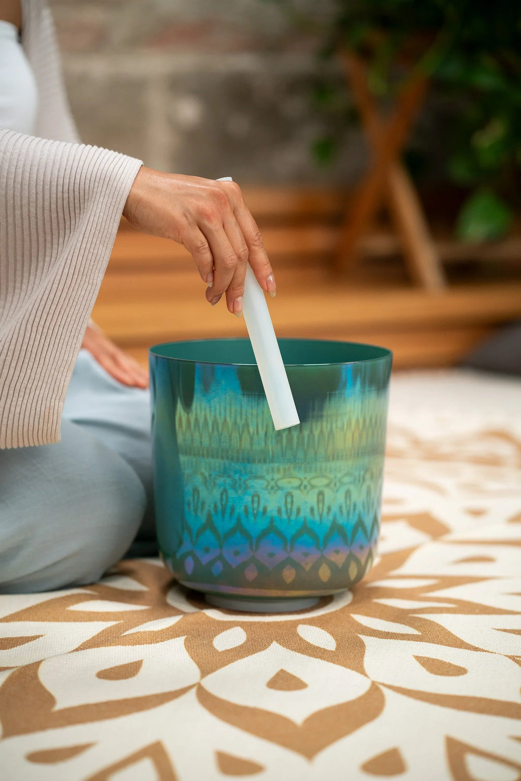 8" Essence Crystal Singing Bowl, F3, Mint Blue, Heart Chakra, 440 Hz Utah Energy Healing Center