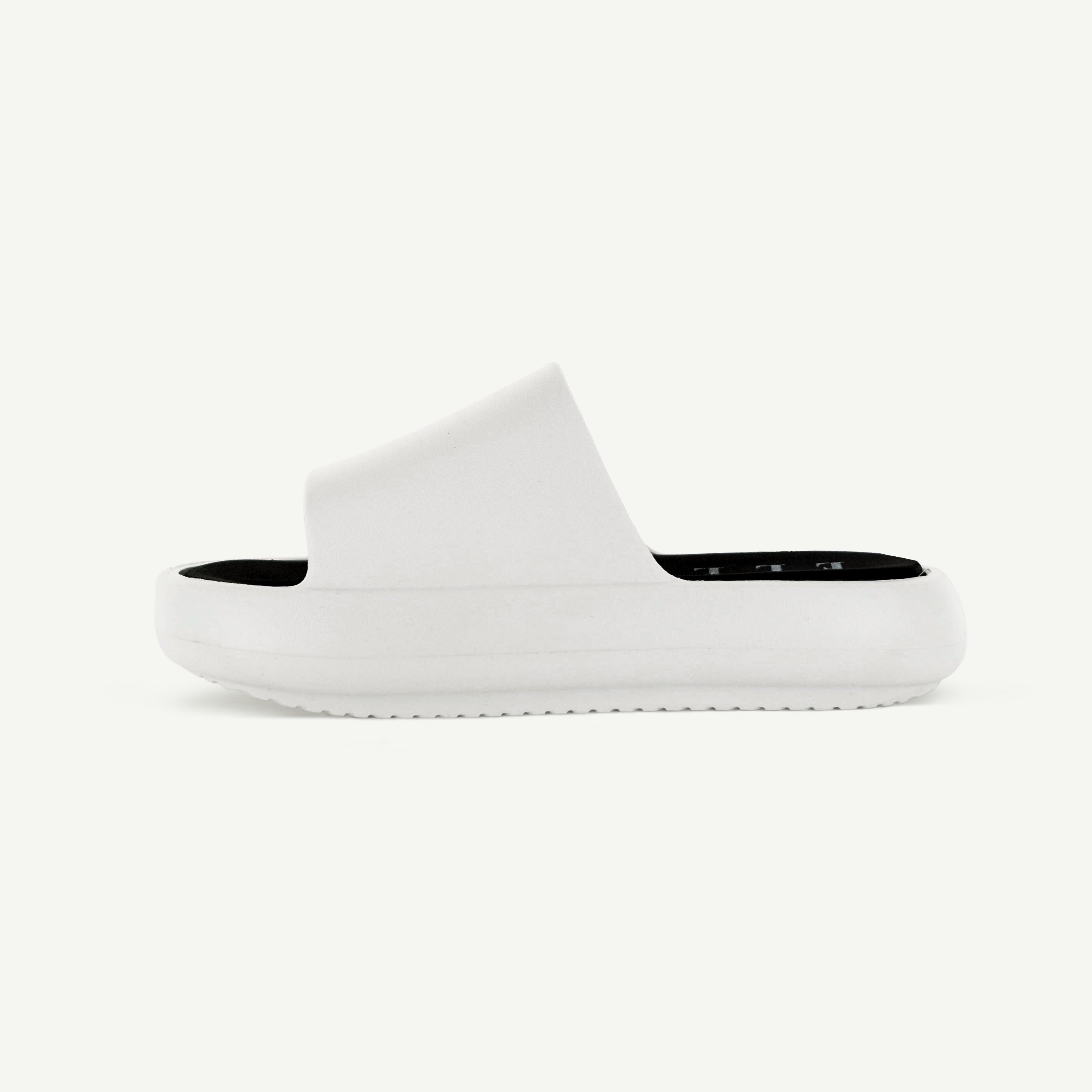 ST. TROPEZ: PLATFORM SLIDE - WHITE Elle Footwear