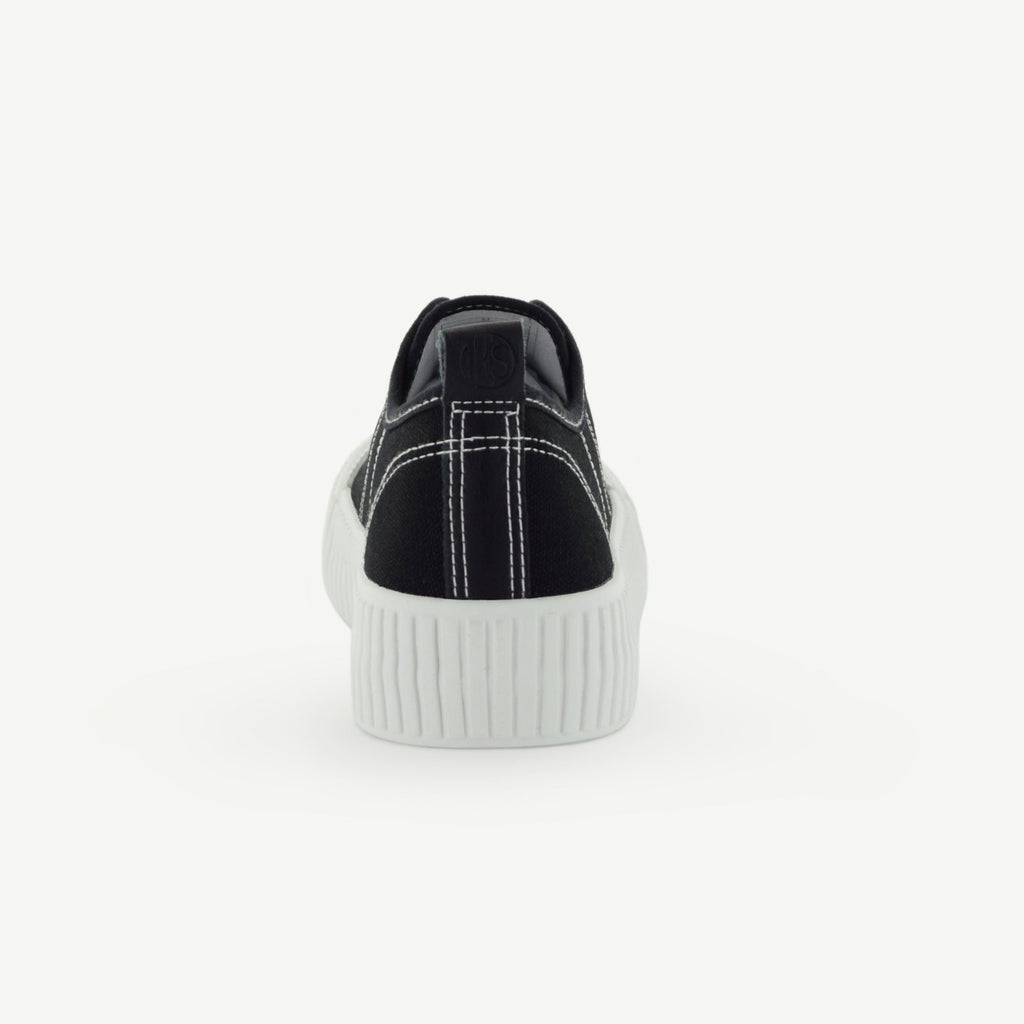 COURT ROYALE: VULCANIZED COURT SHOE - BLACK/WHITE Elle Footwear