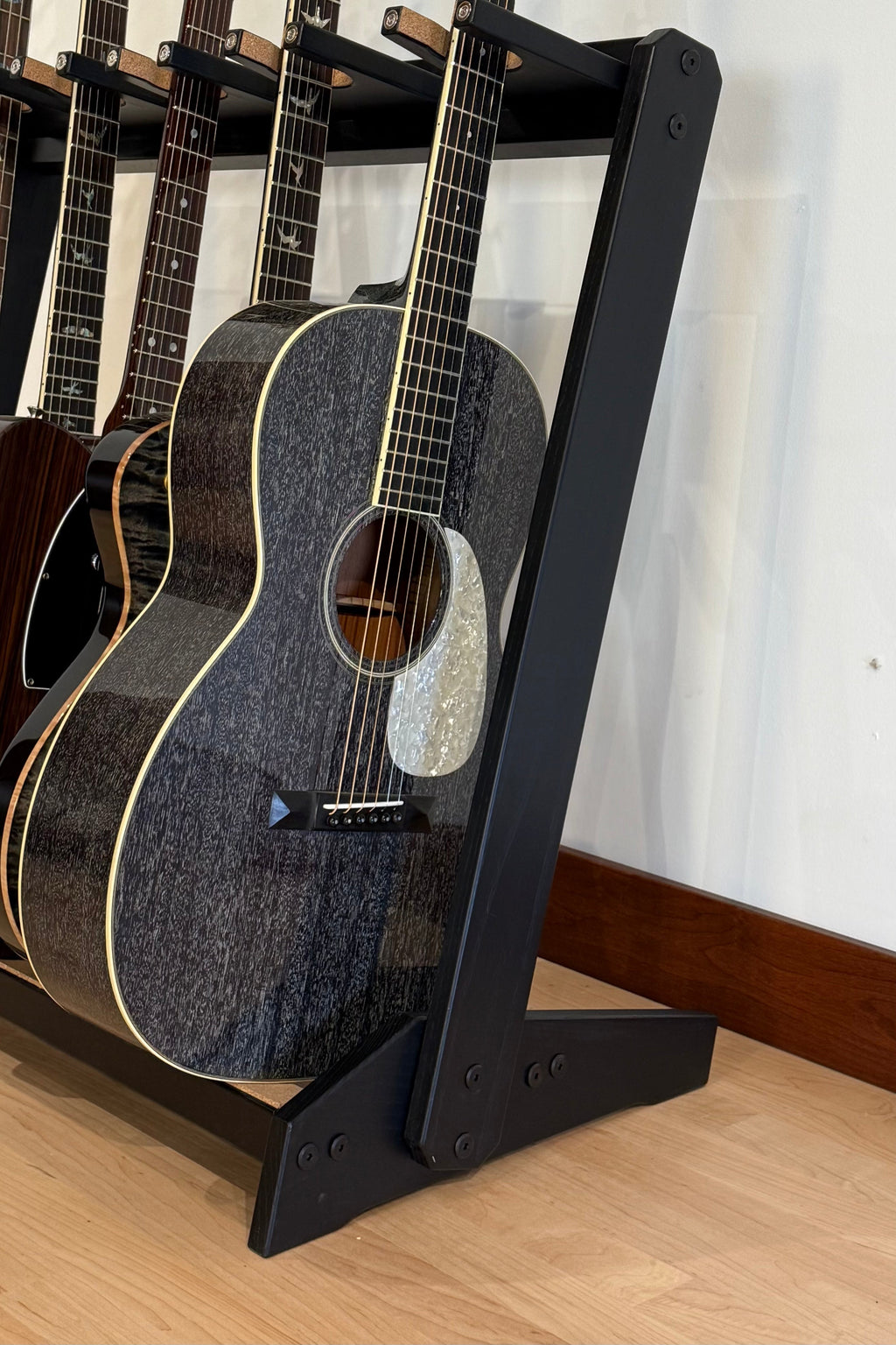 Petite StringRack - Ash - Piano Black Acoustic Remedy Cases