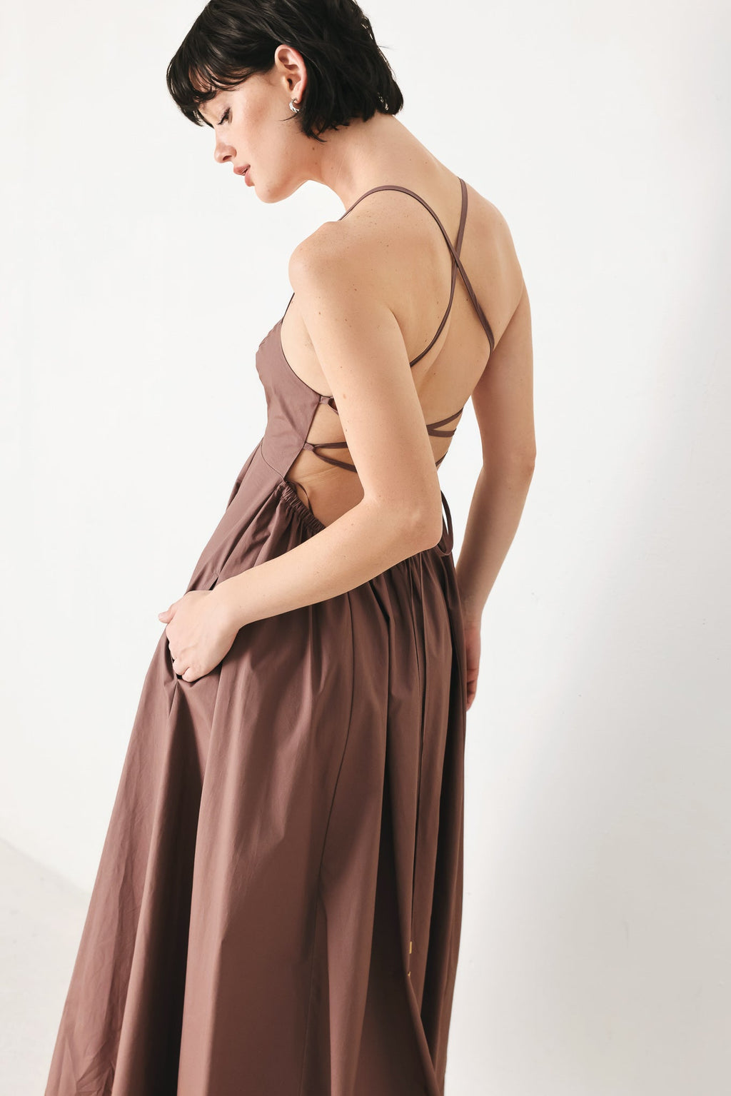 PURE LINE WOVEN MIDI DRESS Flying Tomato