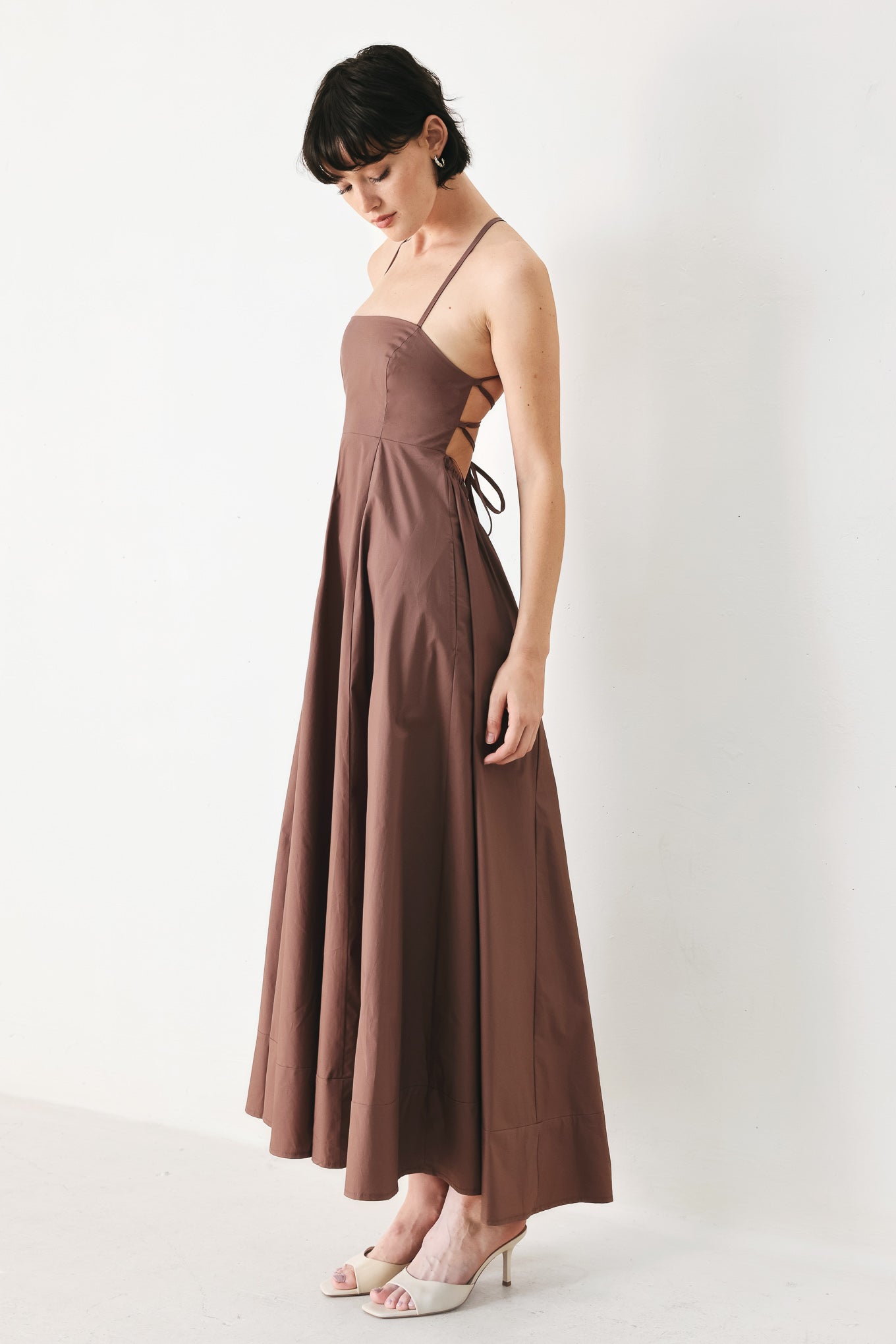 PURE LINE WOVEN MIDI DRESS Flying Tomato