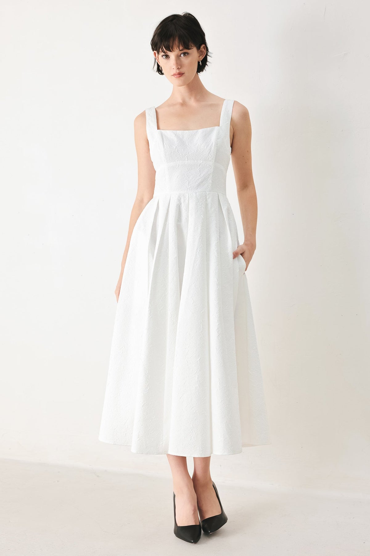ECHO IN WHITE WOVEN MIDI DRESS Flying Tomato