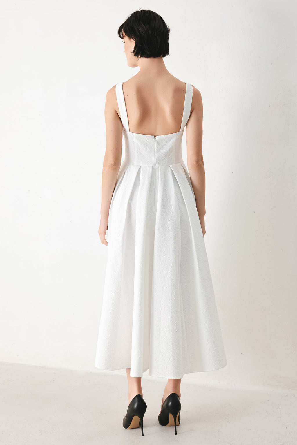ECHO IN WHITE WOVEN MIDI DRESS Flying Tomato