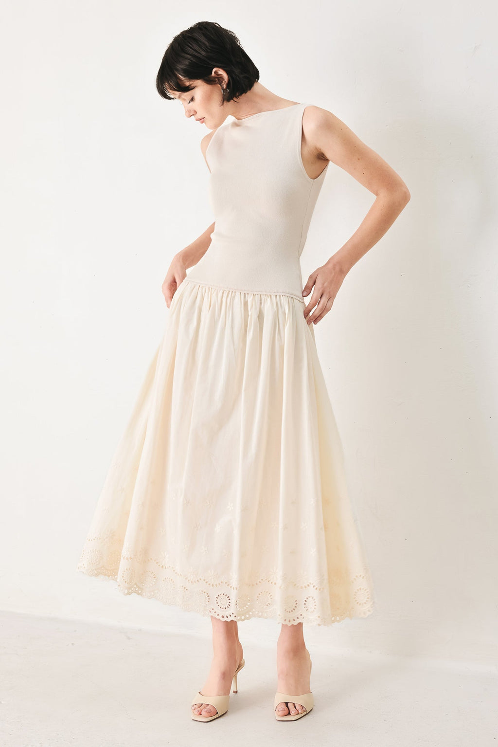 DAYDREAM THREAD MIDI DRESS Flying Tomato