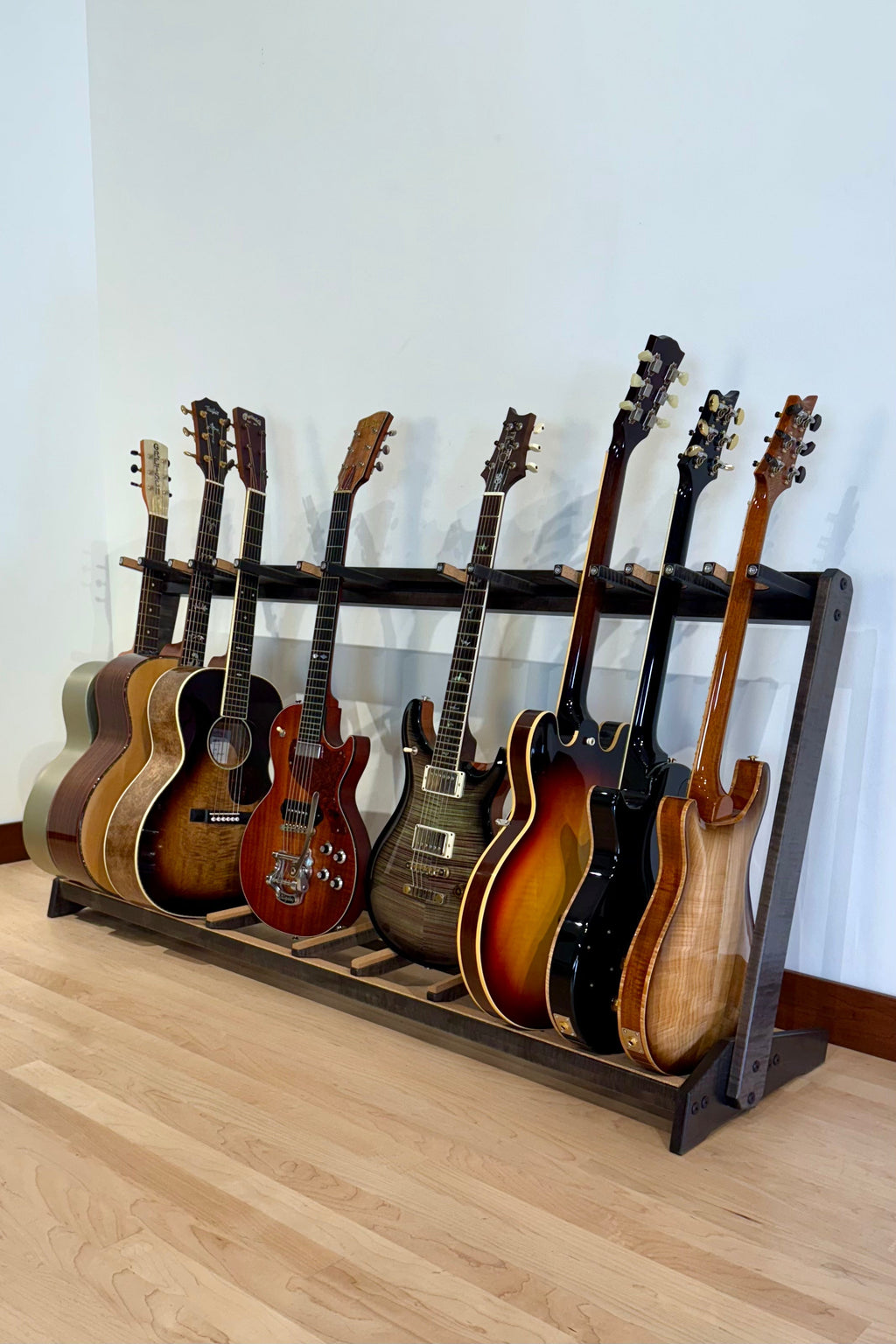 Grand StringRack - Flamed Maple - Charcoal Acoustic Remedy Cases