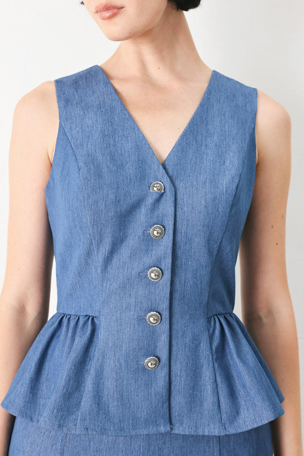 CASUAL ROMANCE WOVEN VEST Flying Tomato
