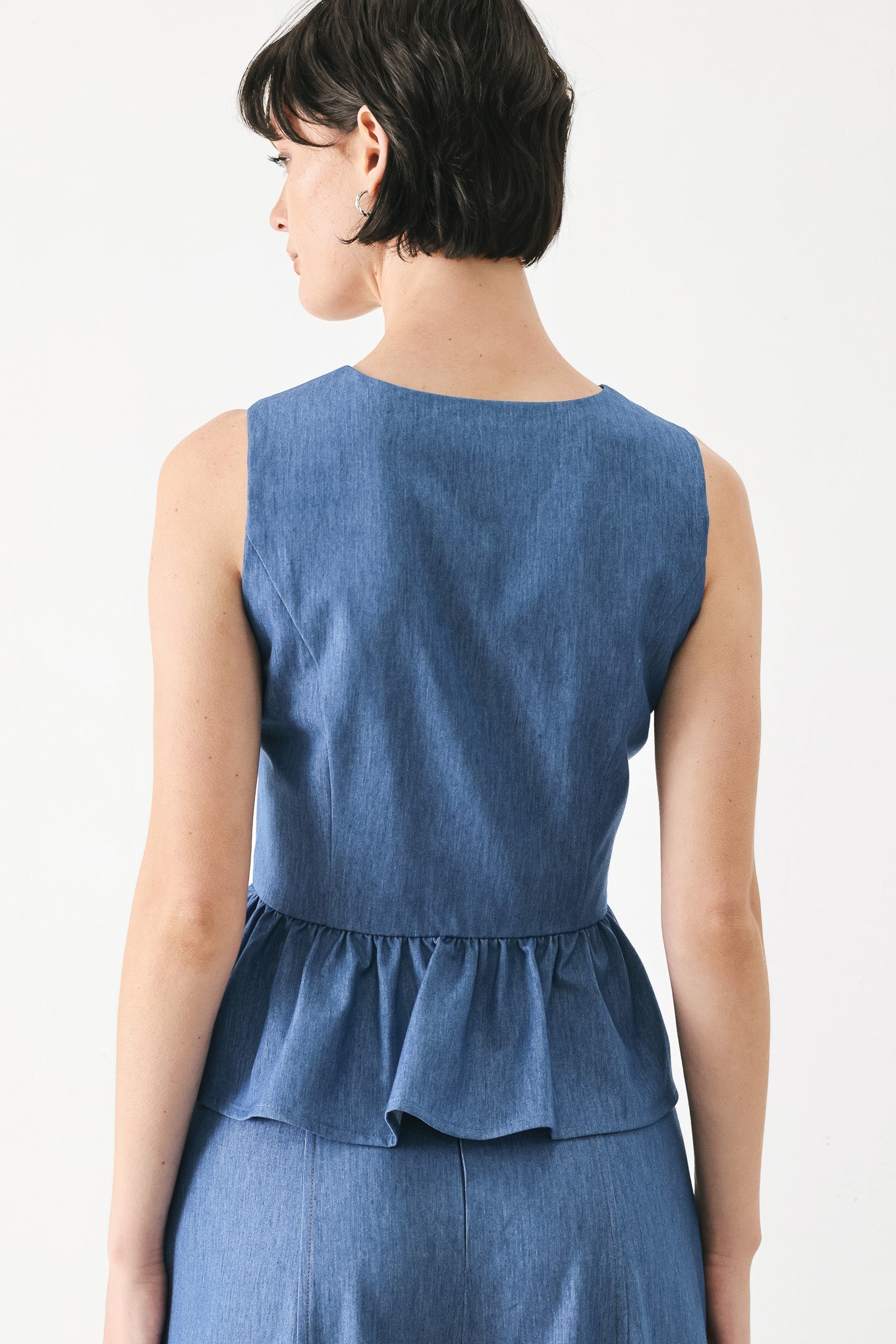 CASUAL ROMANCE WOVEN VEST Flying Tomato