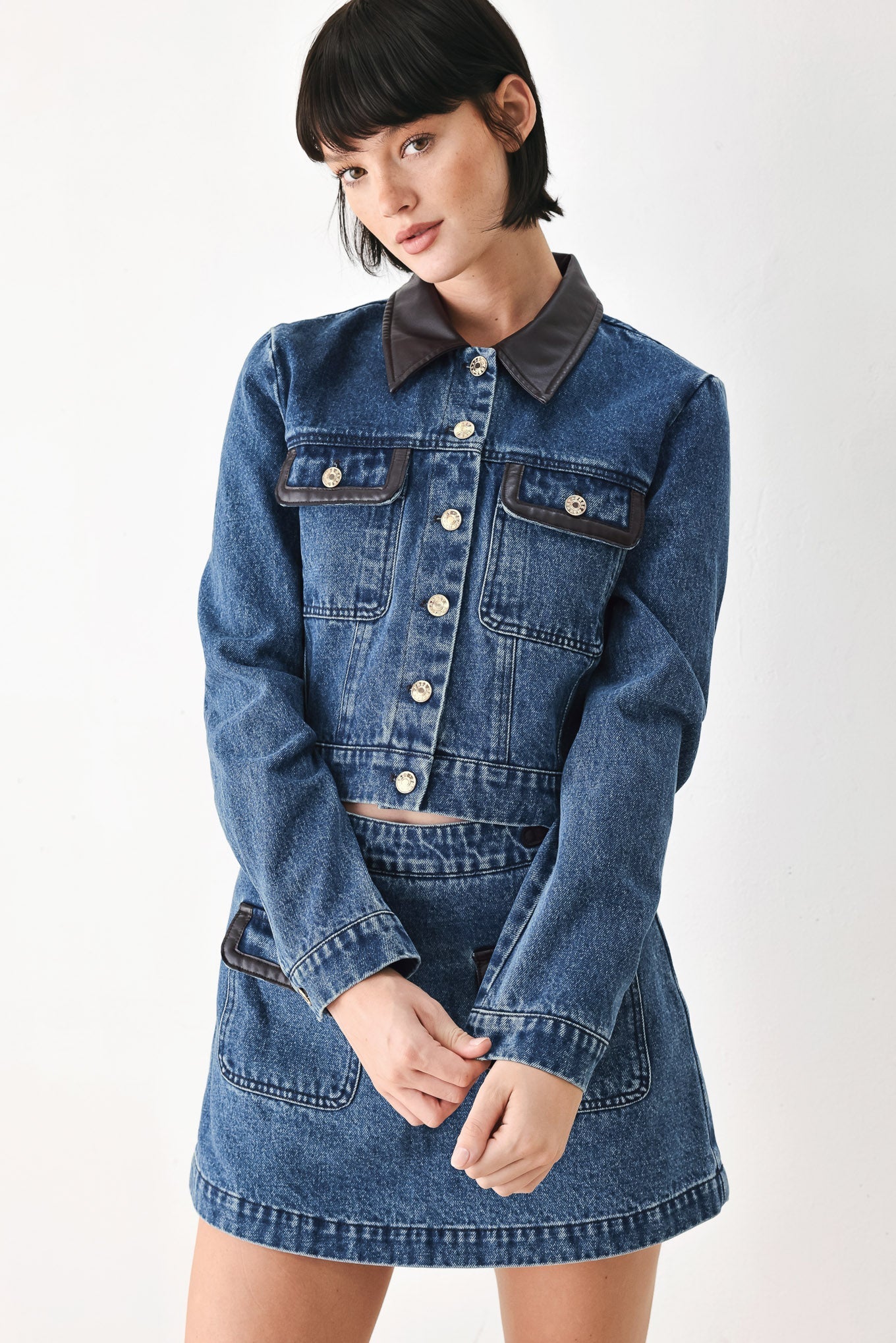 VINTAGE DENIM RENDEZVOUS DENIM CROP JACKET Flying Tomato