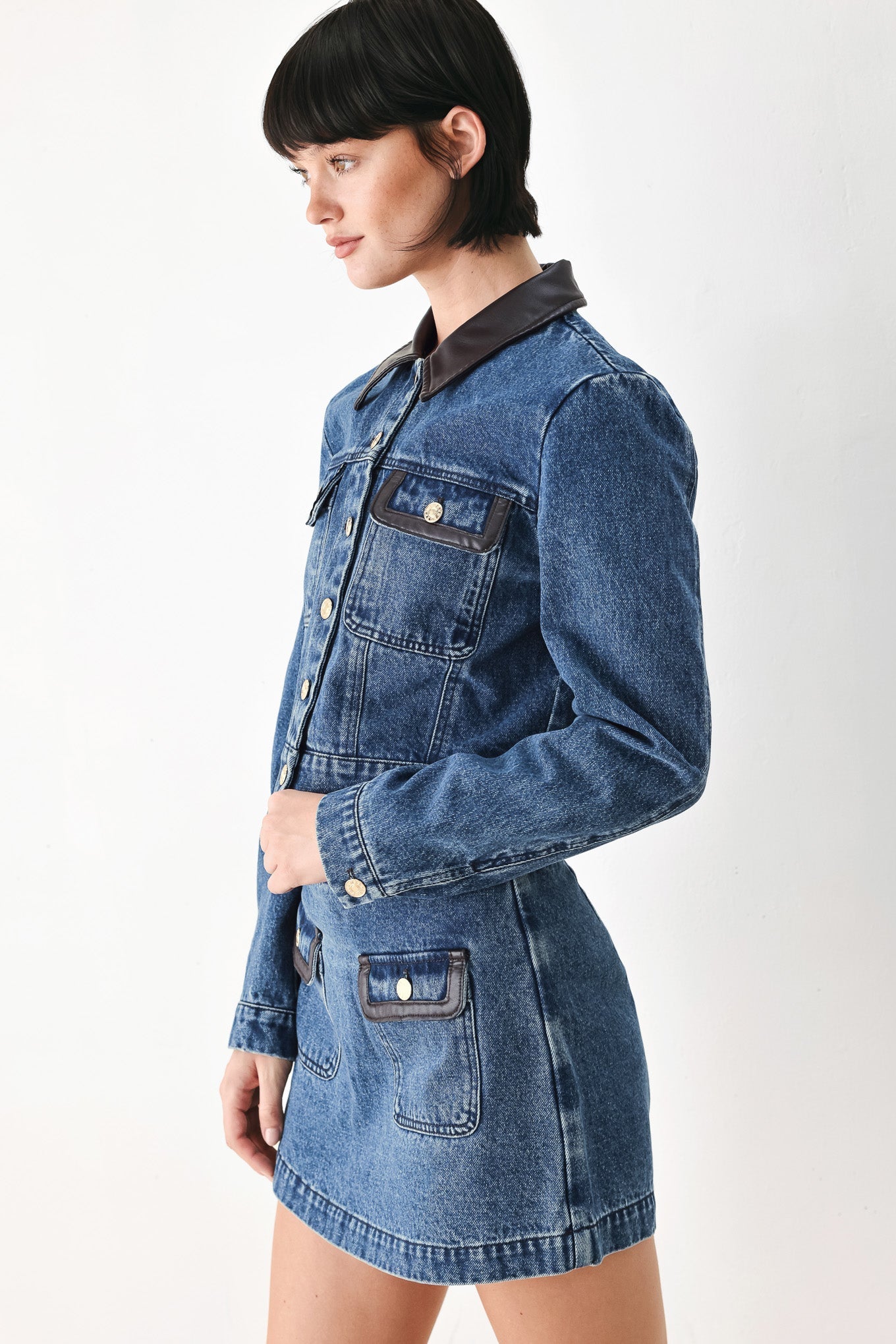 VINTAGE DENIM RENDEZVOUS DENIM CROP JACKET Flying Tomato
