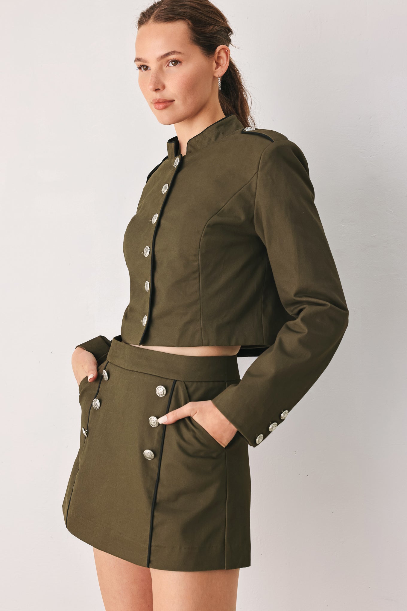OLIVE CADET WOVEN CROP JACKET Flying Tomato