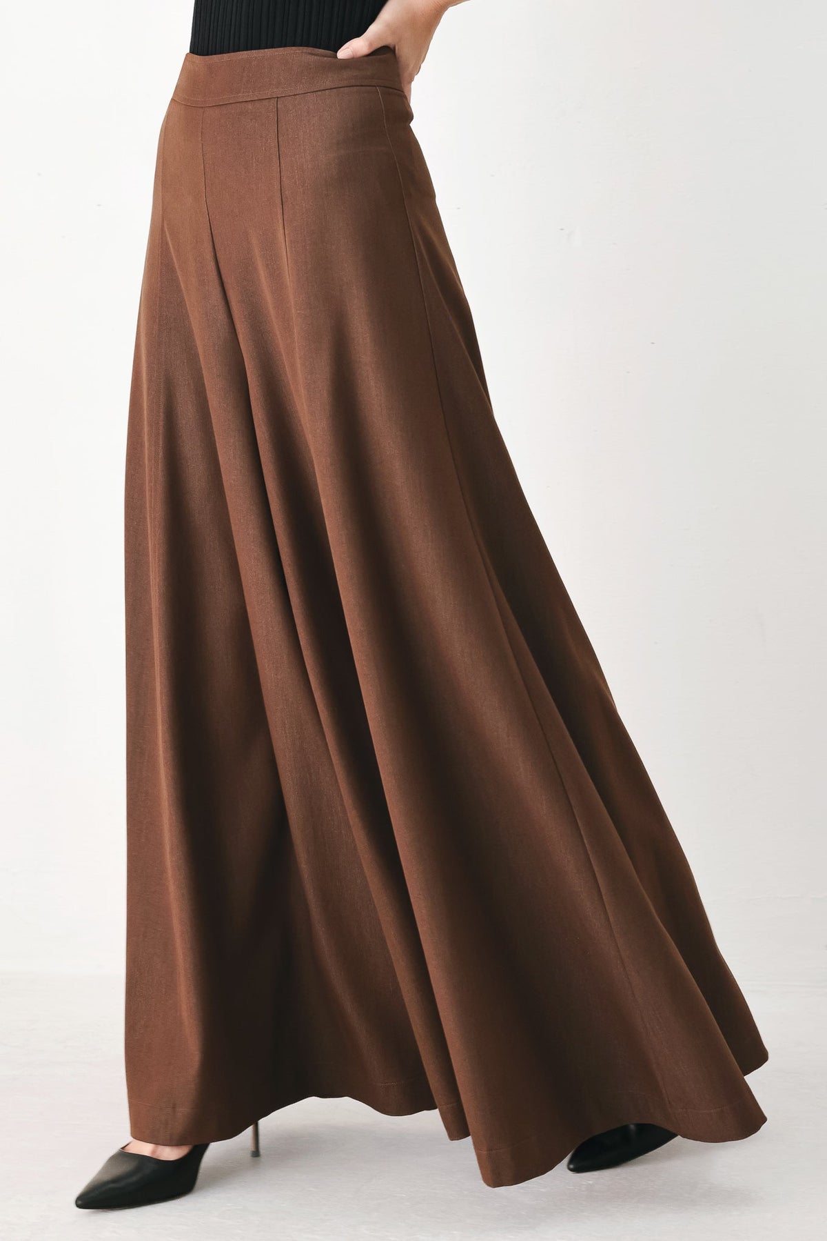 CASUAL ROMANCE WOVEN PANTS Flying Tomato