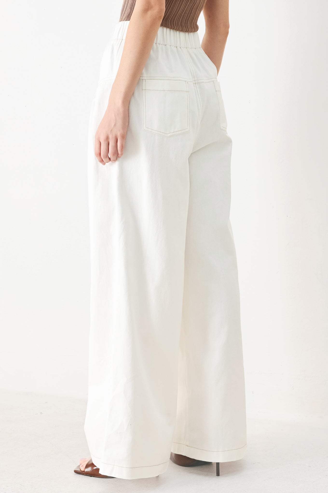CALM ENERGY WOVEN PANTS Flying Tomato