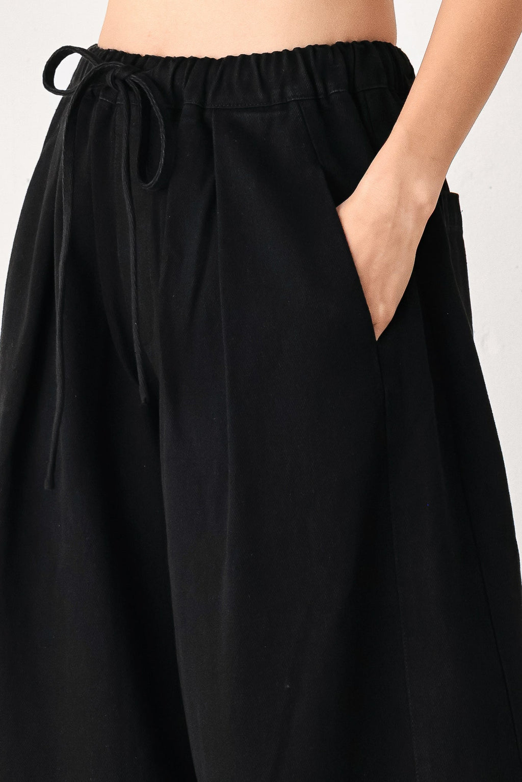 NIGHTSHADE FLOWY DRAWSTRING WOVEN PANTS Flying Tomato