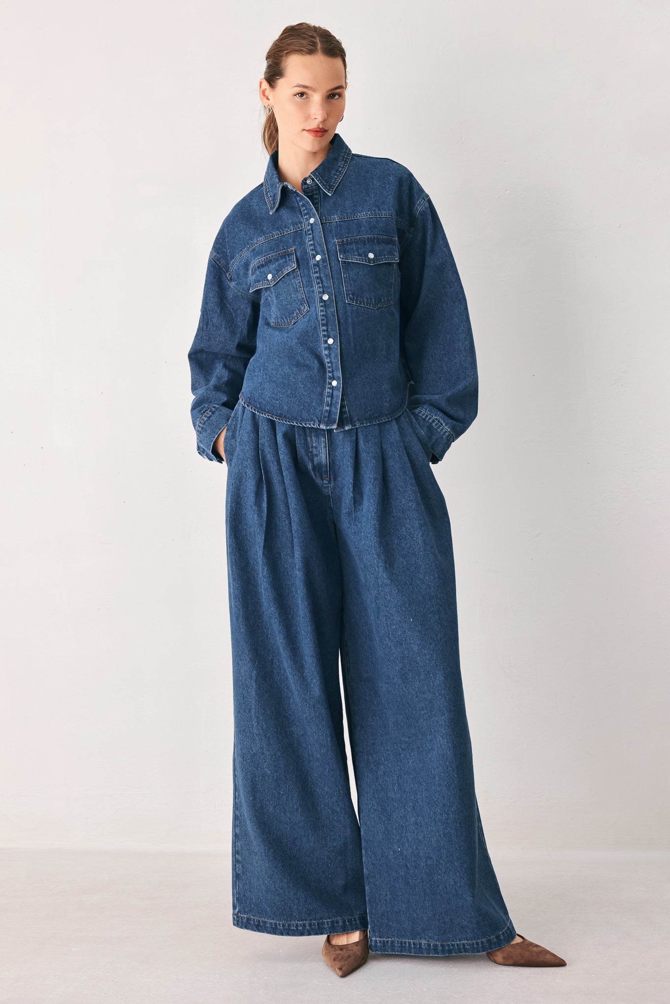 BLUE ECHO PLEATED DENIM WIDE LEG PANTS Flying Tomato