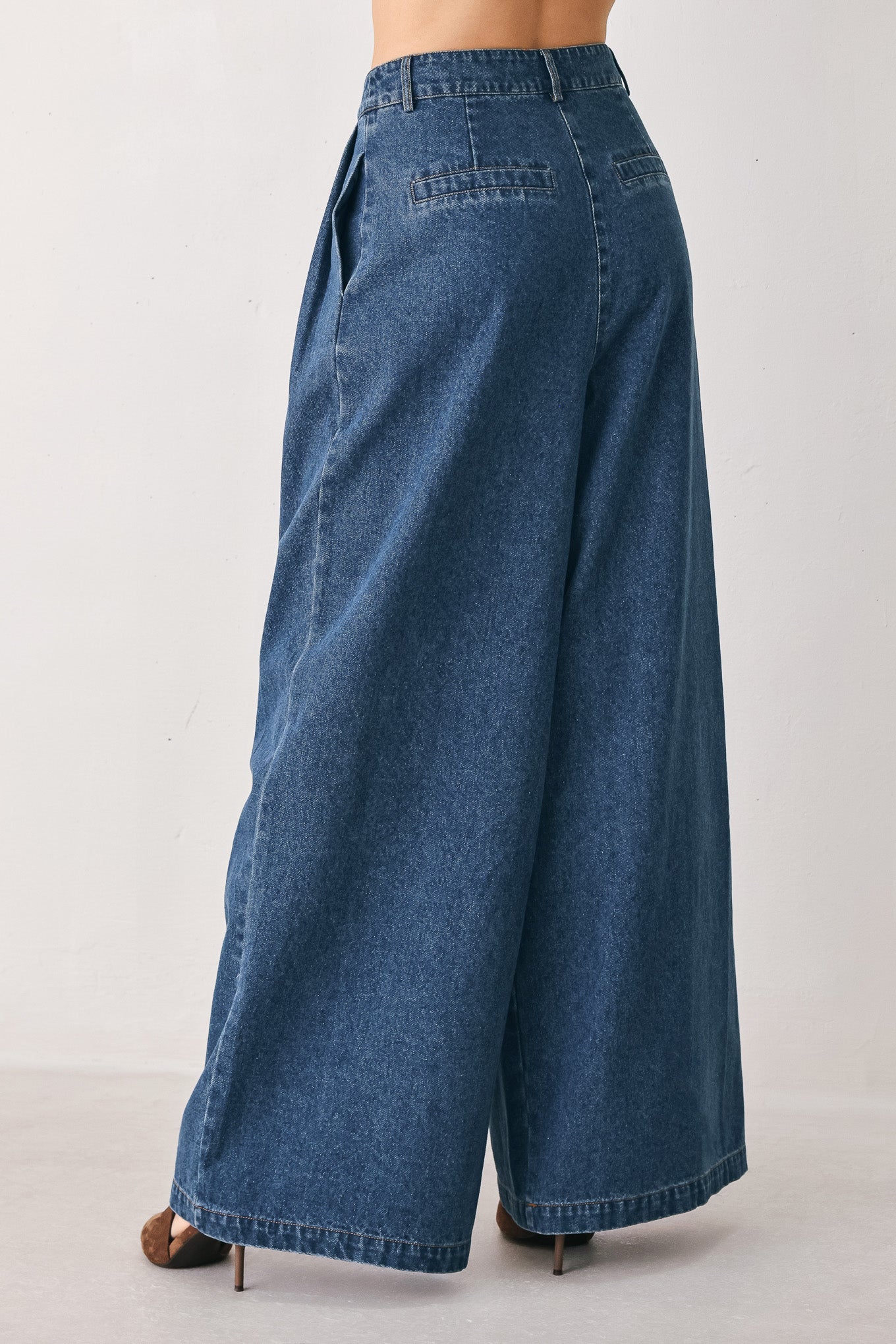 BLUE ECHO PLEATED DENIM WIDE LEG PANTS Flying Tomato
